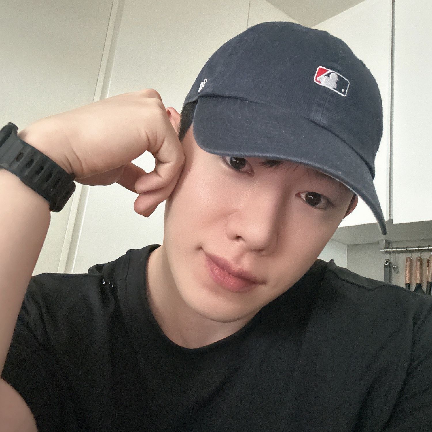 A moment captured by Wonho's fan