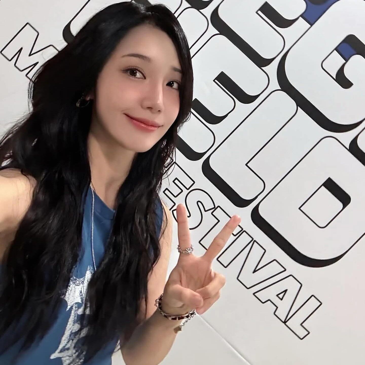 A moment captured by Jeong Eunji (Apink)'s fan