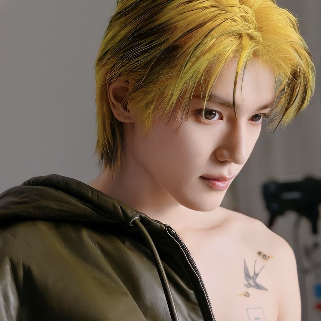 泰容 (NCT 127)的幕后花絮