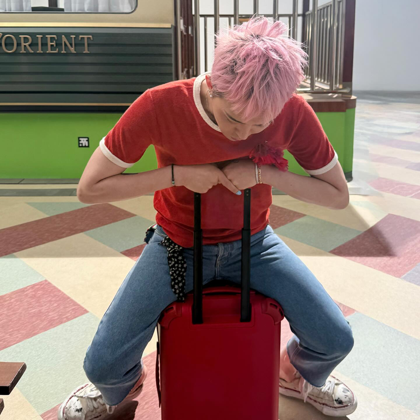 Recent activity shot of G-DRAGON (BIGBANG)