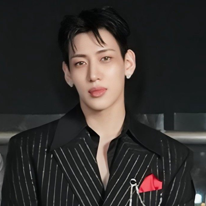 Foto aktivitas terbaru Bambam (GOT7)