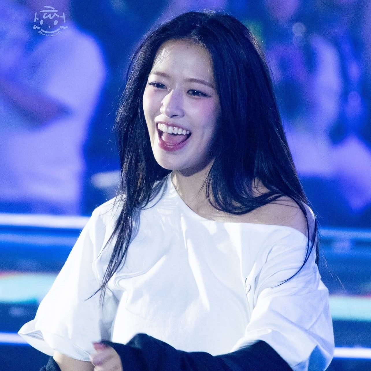 Latest photo of IZ*ONE