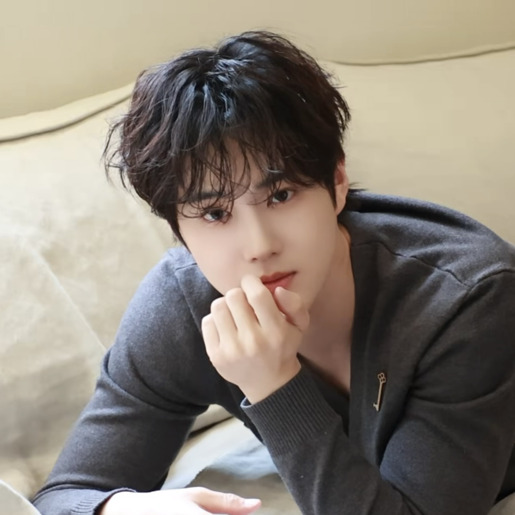 Recent activity shot of Suho (EXO)