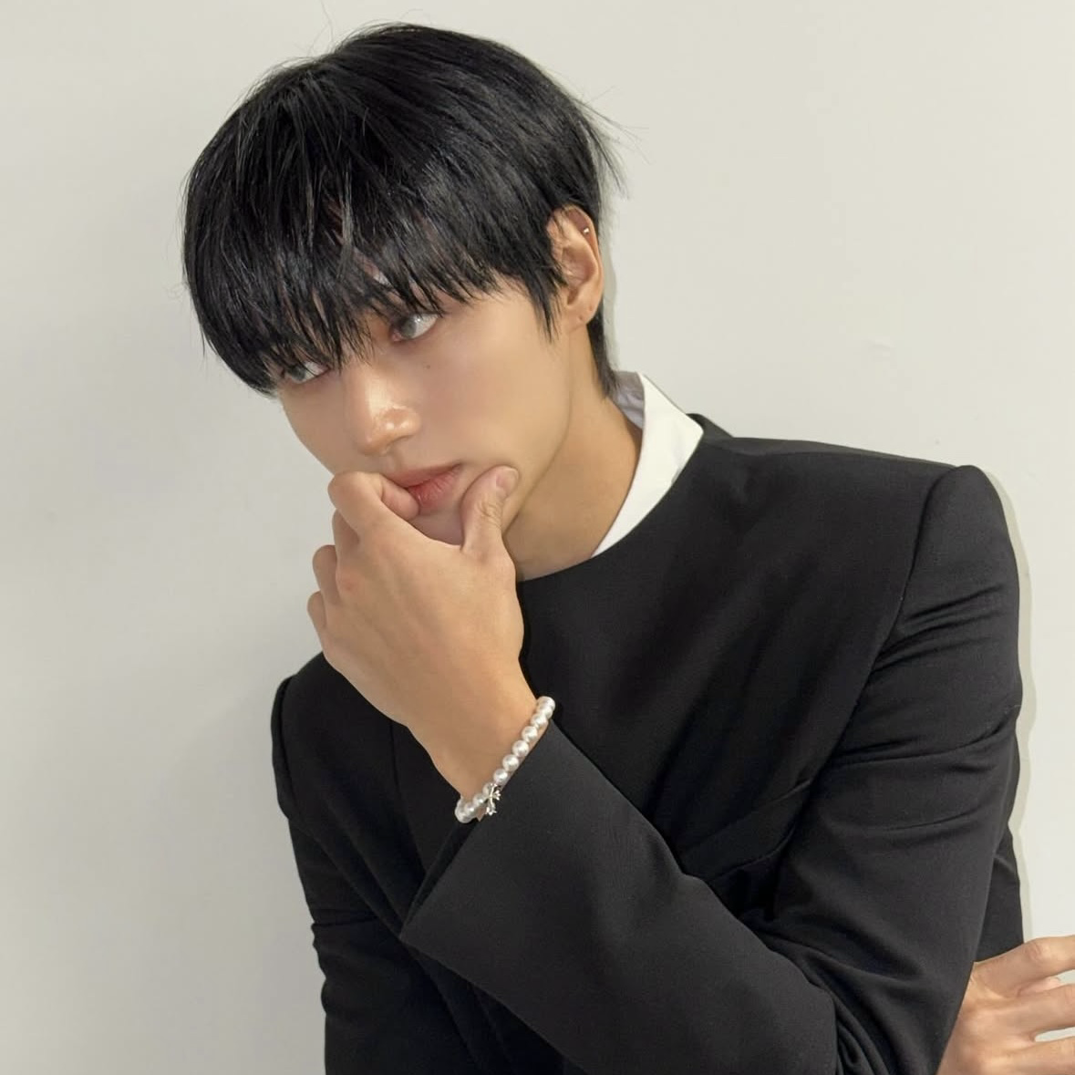 Recent activity shot of Wooyoung (ATEEZ)