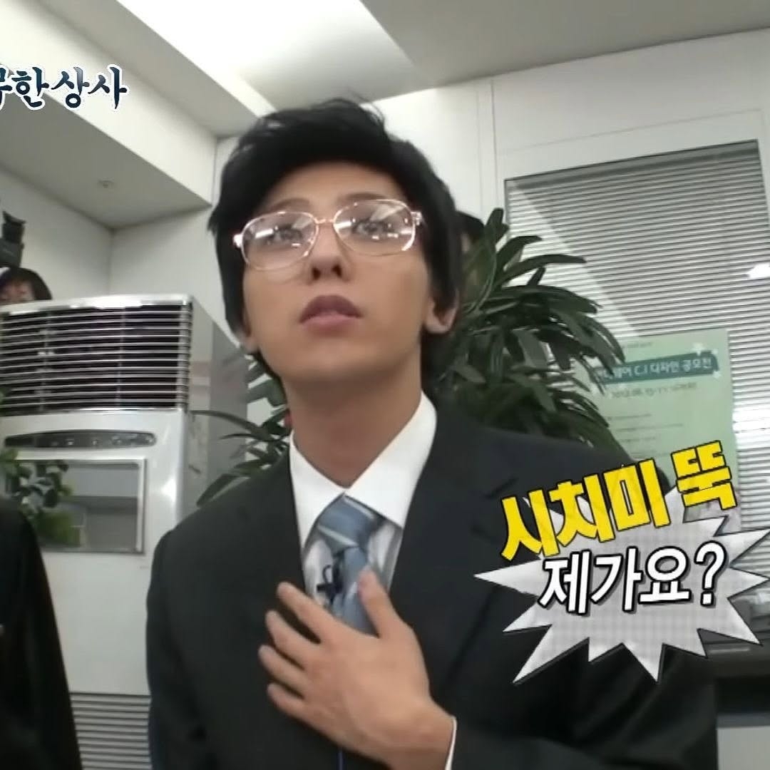 Foto terbaru G-DRAGON (BIGBANG)