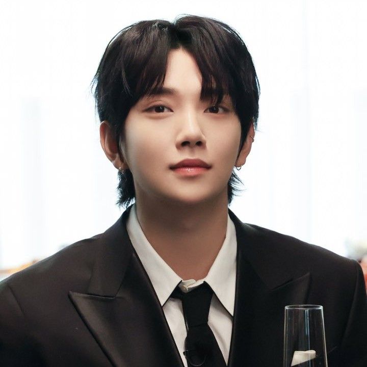 Recent activity shot of Joshua (SEVENTEEN)