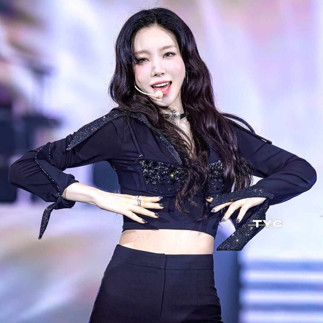 Behind-the-scenes cut of Taeyeon (Girls' Generation)