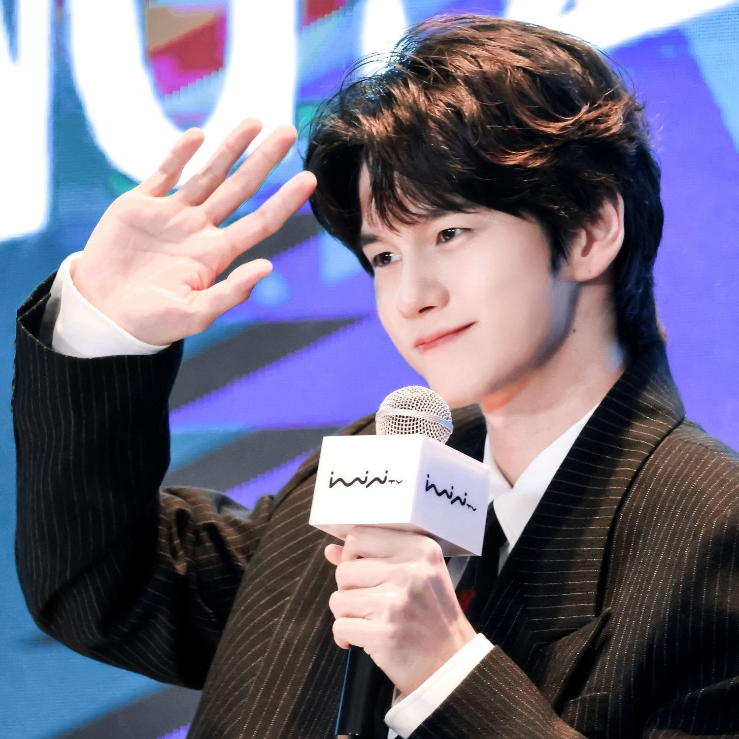 Recent activity shot of Ong Seongwu