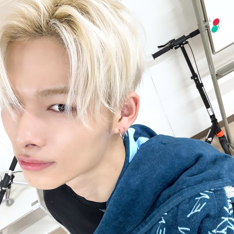 Latest photo of NI-KI (ENHYPEN)