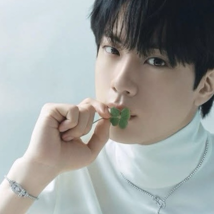 Foto terbaru Jin (BTS)