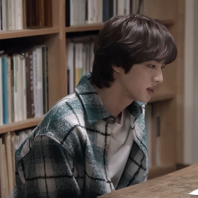 Behind-the-scenes cut of Jin (BTS)