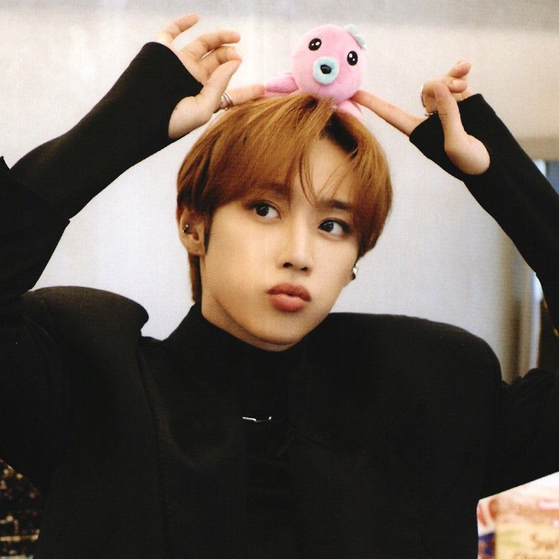 A moment captured by Sunwoo (THE BOYZ)'s fan