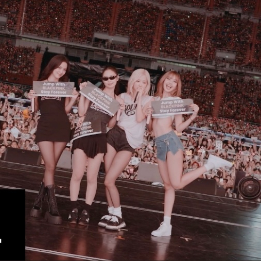 BLACKPINK의 최신 사진