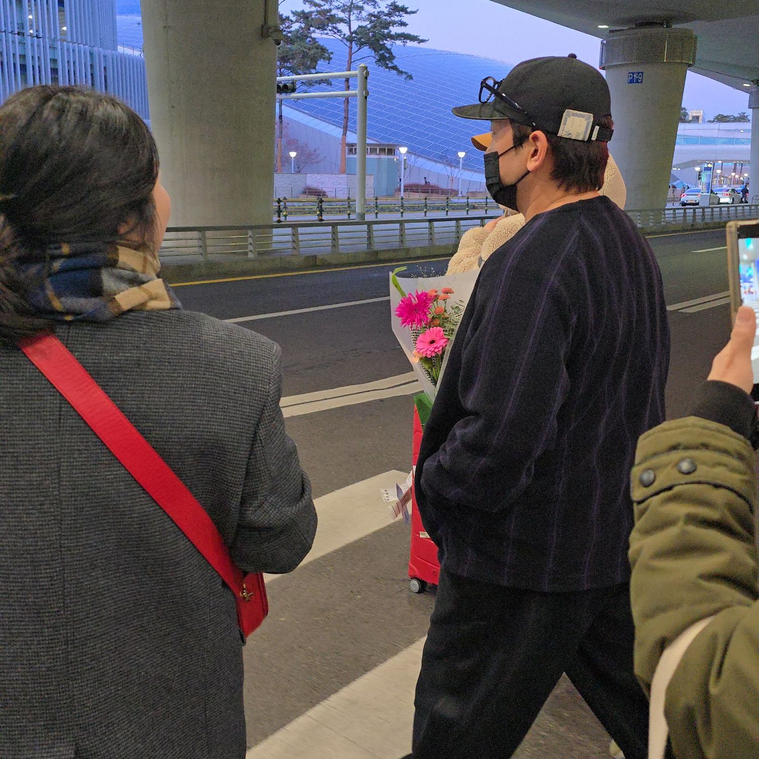 A moment captured by Lee Minwoo (SHINHWA)'s fan