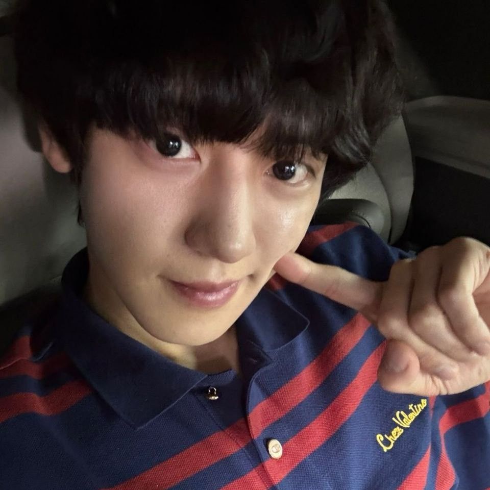 Behind-the-scenes cut of Chanyeol (EXO)