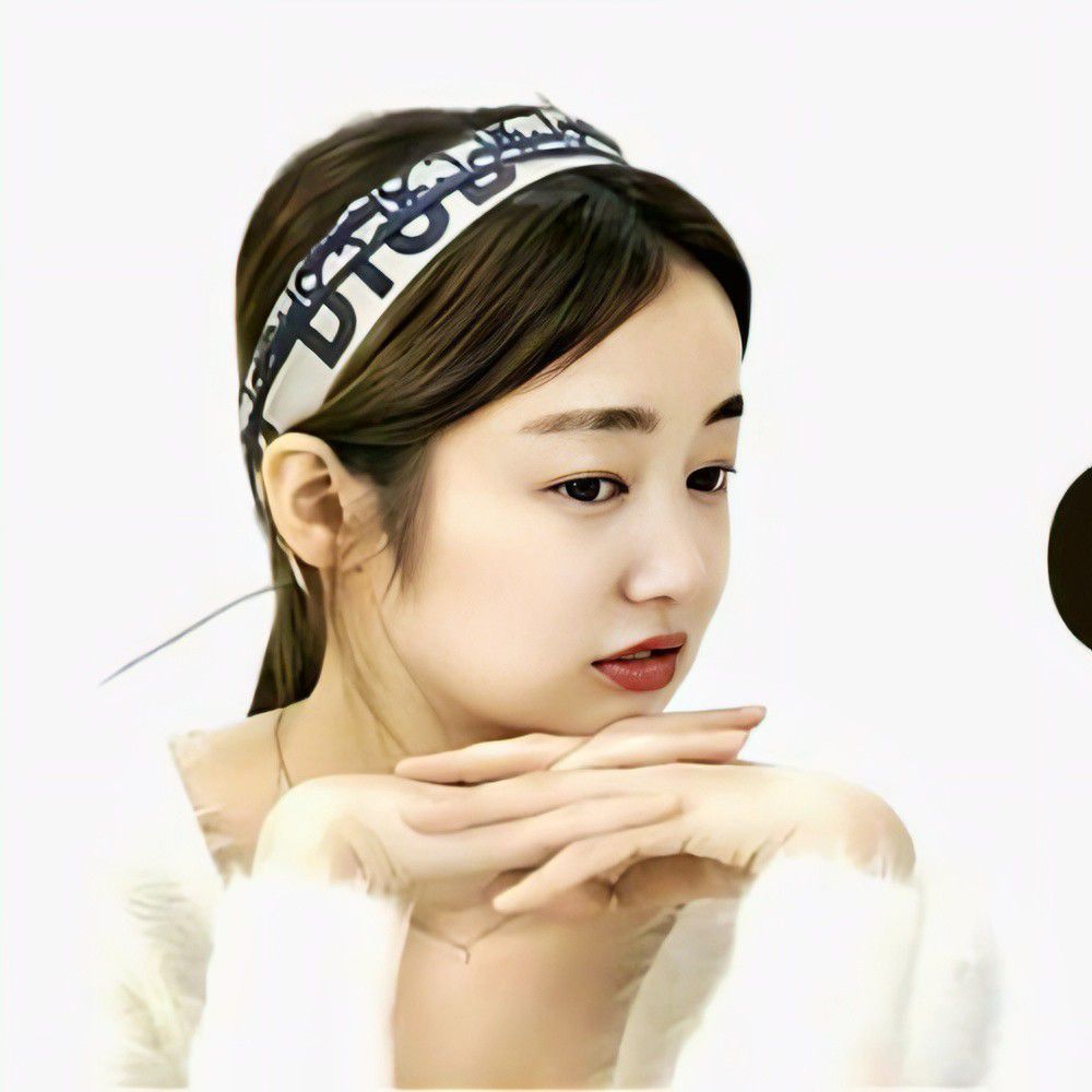 Latest photo of Léa (1995)