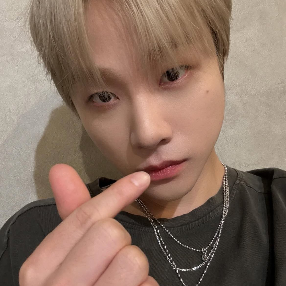 Latest photo of JAY (iKON)
