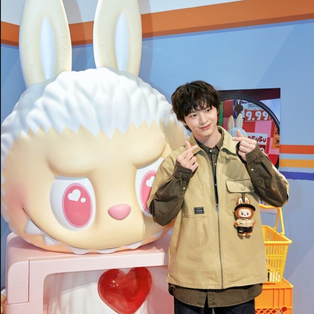 陆星材 (BTOB)的最新活动照片