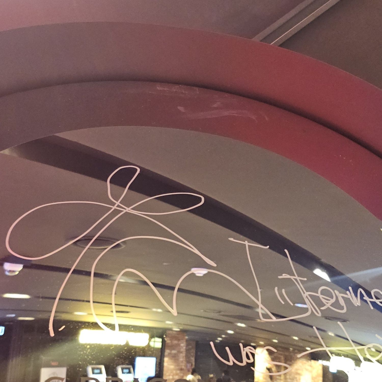 Latest photo of G-DRAGON (BIGBANG)