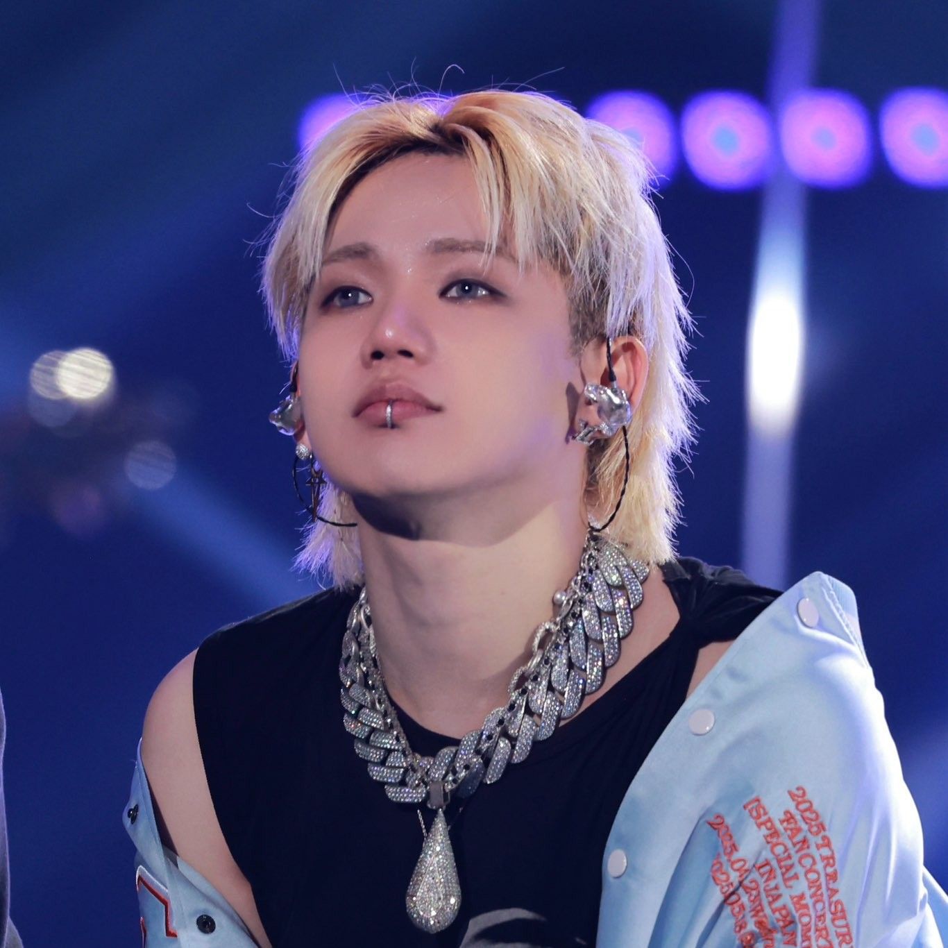 TREASURE - REBOOT CONCERT OFFICIAL MD | COKODIVE