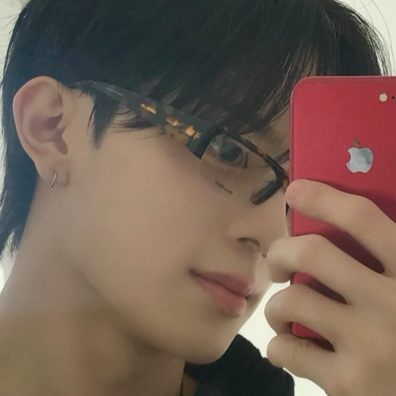 A moment captured by Kangmin (VERIVERY)'s fan