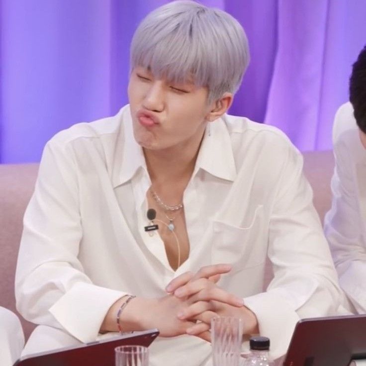 Momen yang diabadikan oleh penggemar Jinjin (ASTRO)