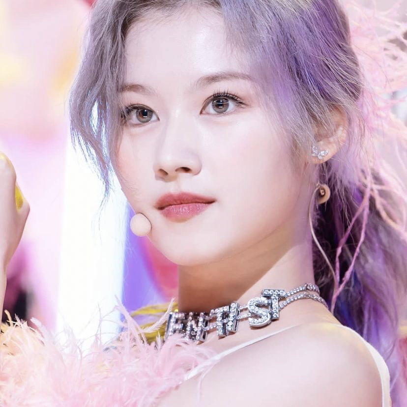 Sana (TWICE)粉丝拍下的瞬间