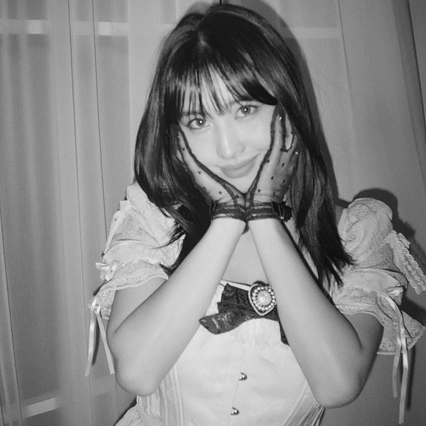 Foto terbaru Momo (TWICE)