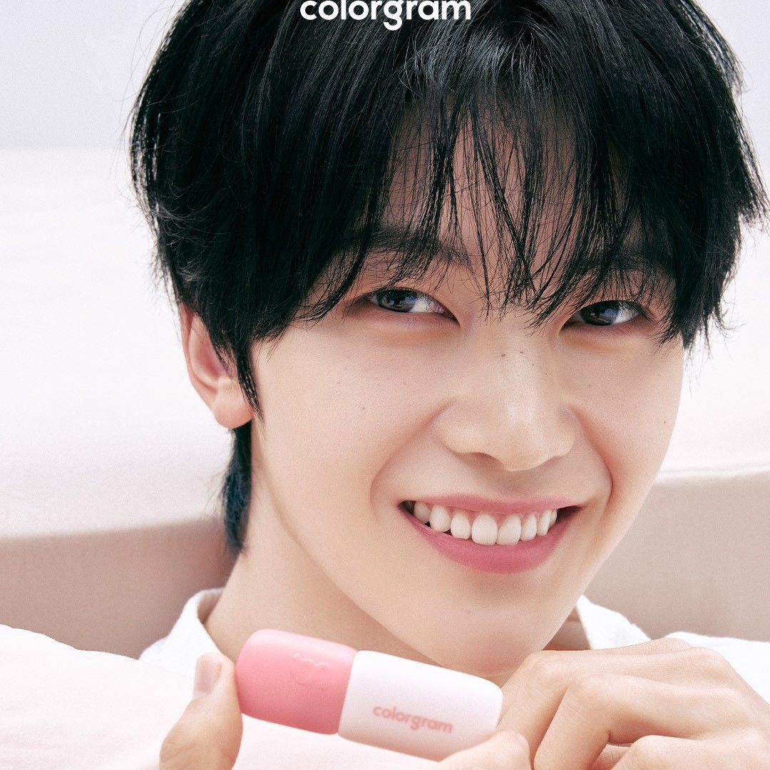 Recent activity shot of Seok Matthew (ZEROBASEONE)