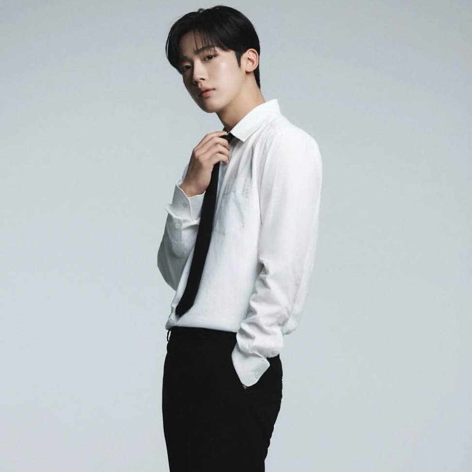 Recent activity shot of Kim Yohan (WEi)