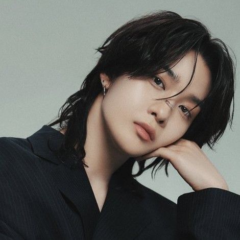 Latest photo of Bae Jinyoung