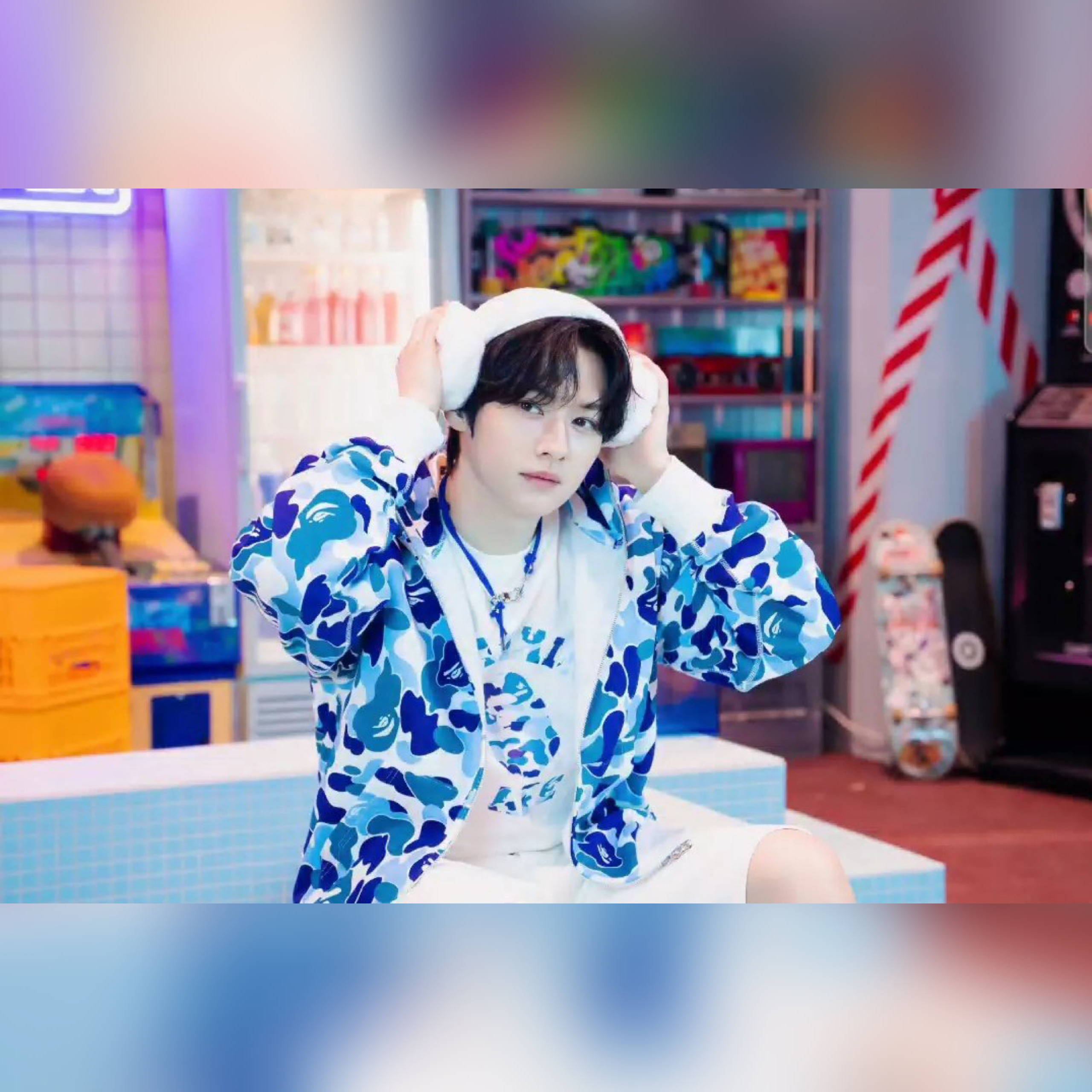 Behind-the-scenes cut of Lee Know (Stray Kids)