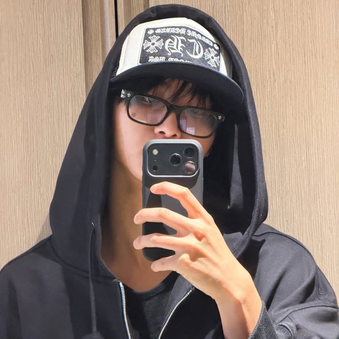 Recent activity shot of Seonghwa (ATEEZ)