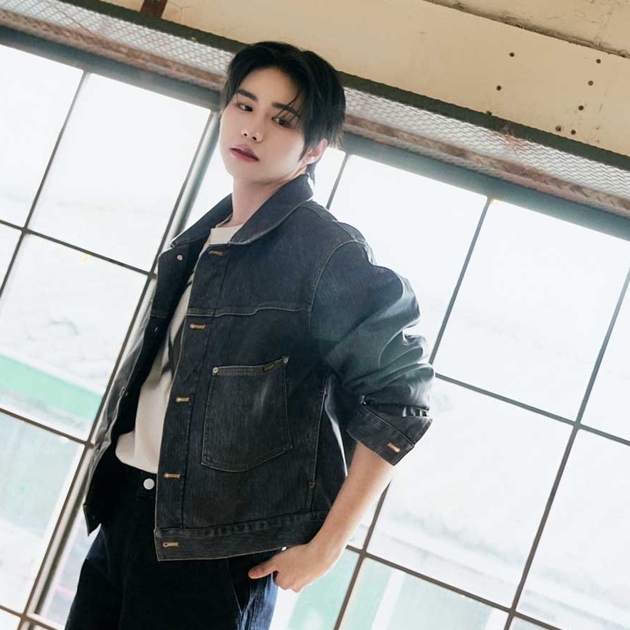 Latest photo of Kang Seungsik (VICTON)