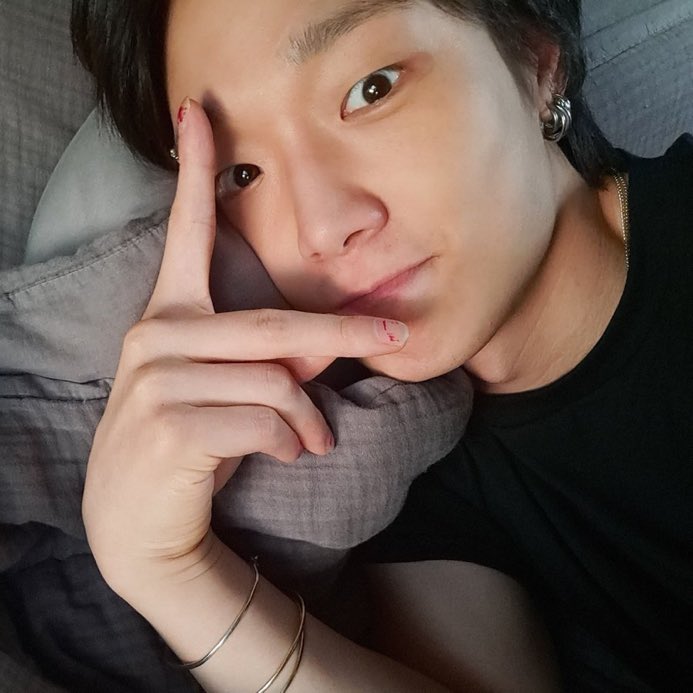 Behind-the-scenes cut of BOBBY (iKON)