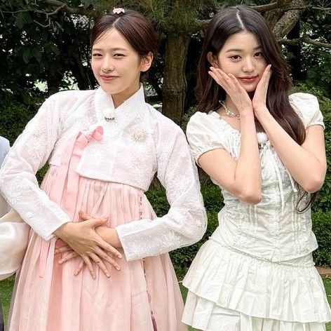 Behind-the-scenes cut of Jang Wonyoung (IVE)