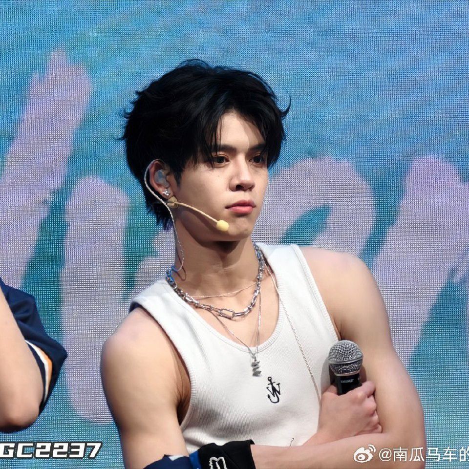 Latest photo of DORN (NexT1DE)