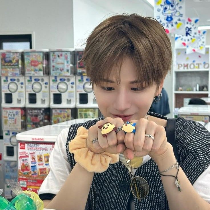 A moment captured by Riwoo (BOYNEXTDOOR)'s fan