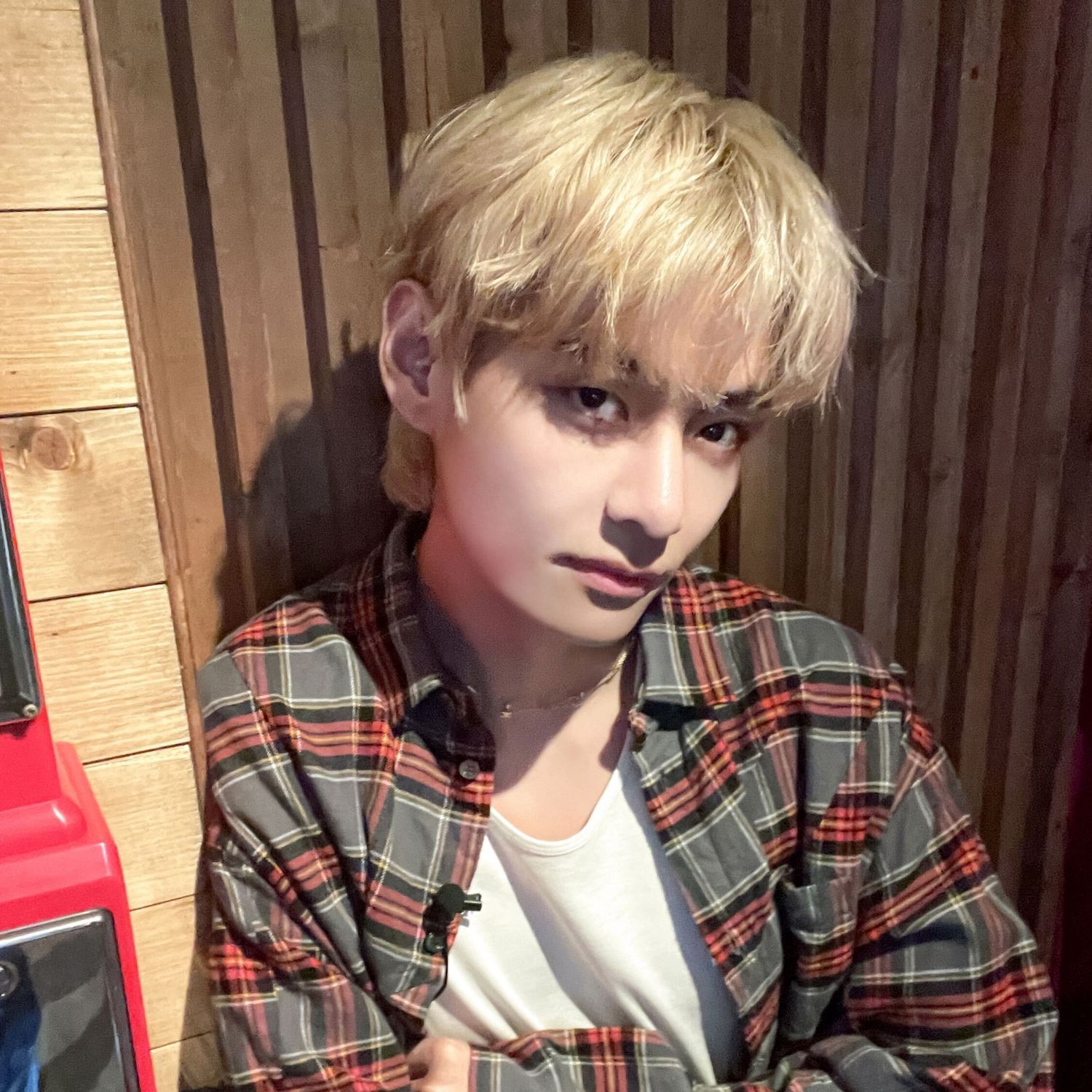 V (防彈少年團)的最新活動照片