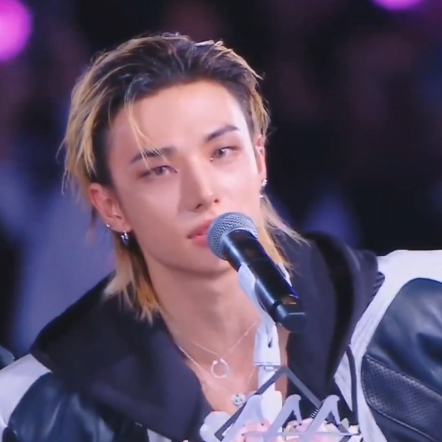 Behind-the-scenes cut of Hyunjin (Stray Kids)