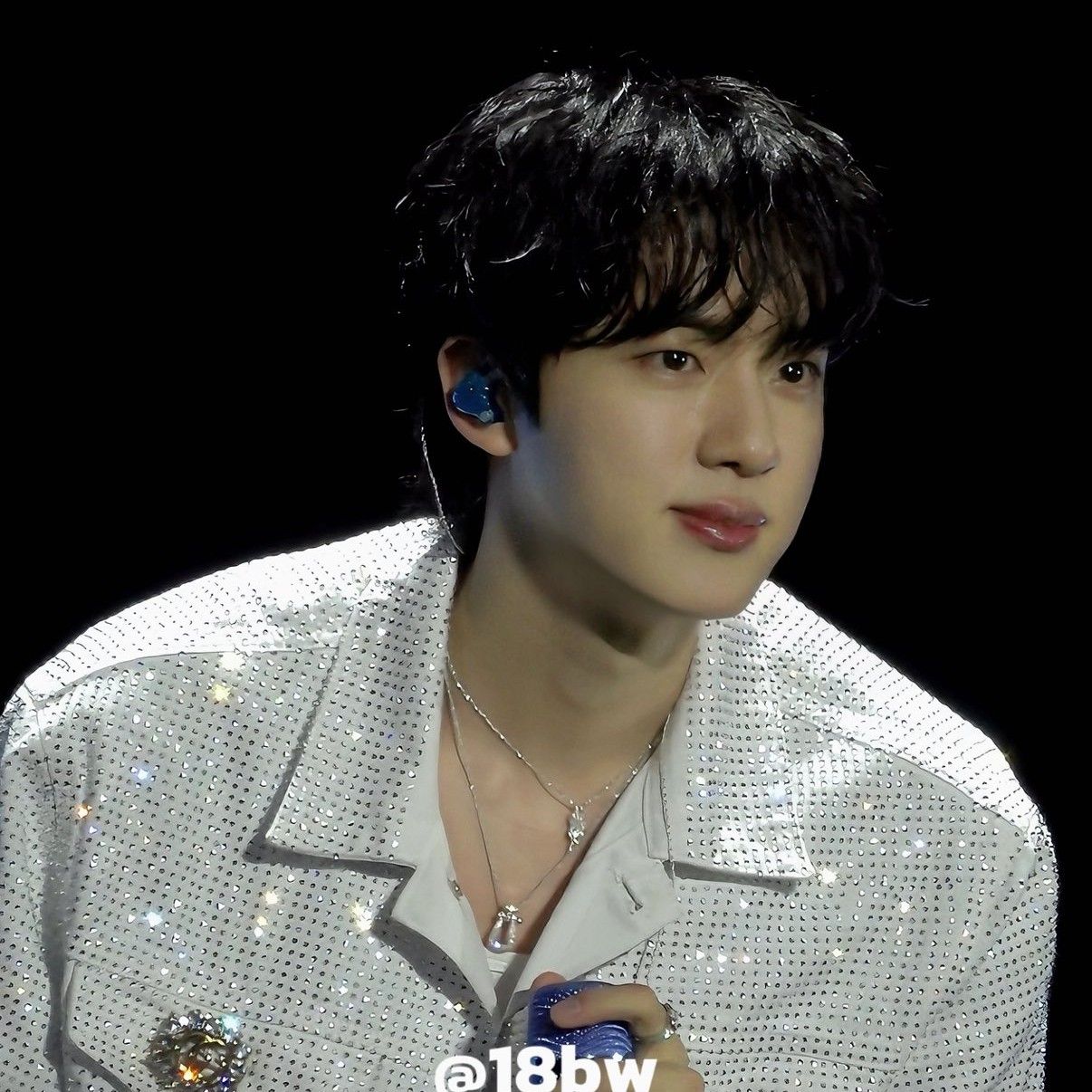 Behind-the-scenes cut of Jin (BTS)