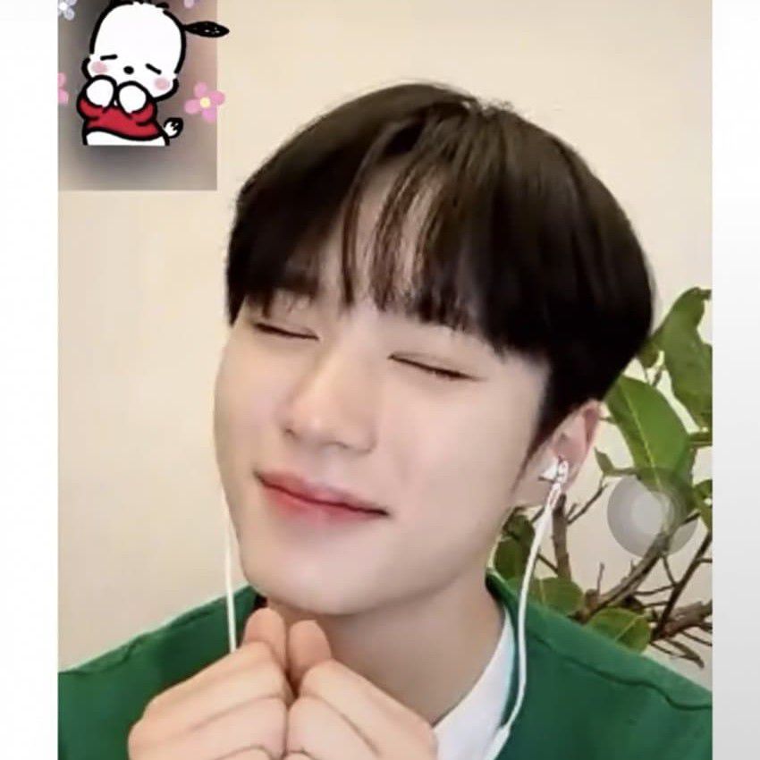 Recent activity shot of Kim Junseo (ALPHA DRIVE ONE)