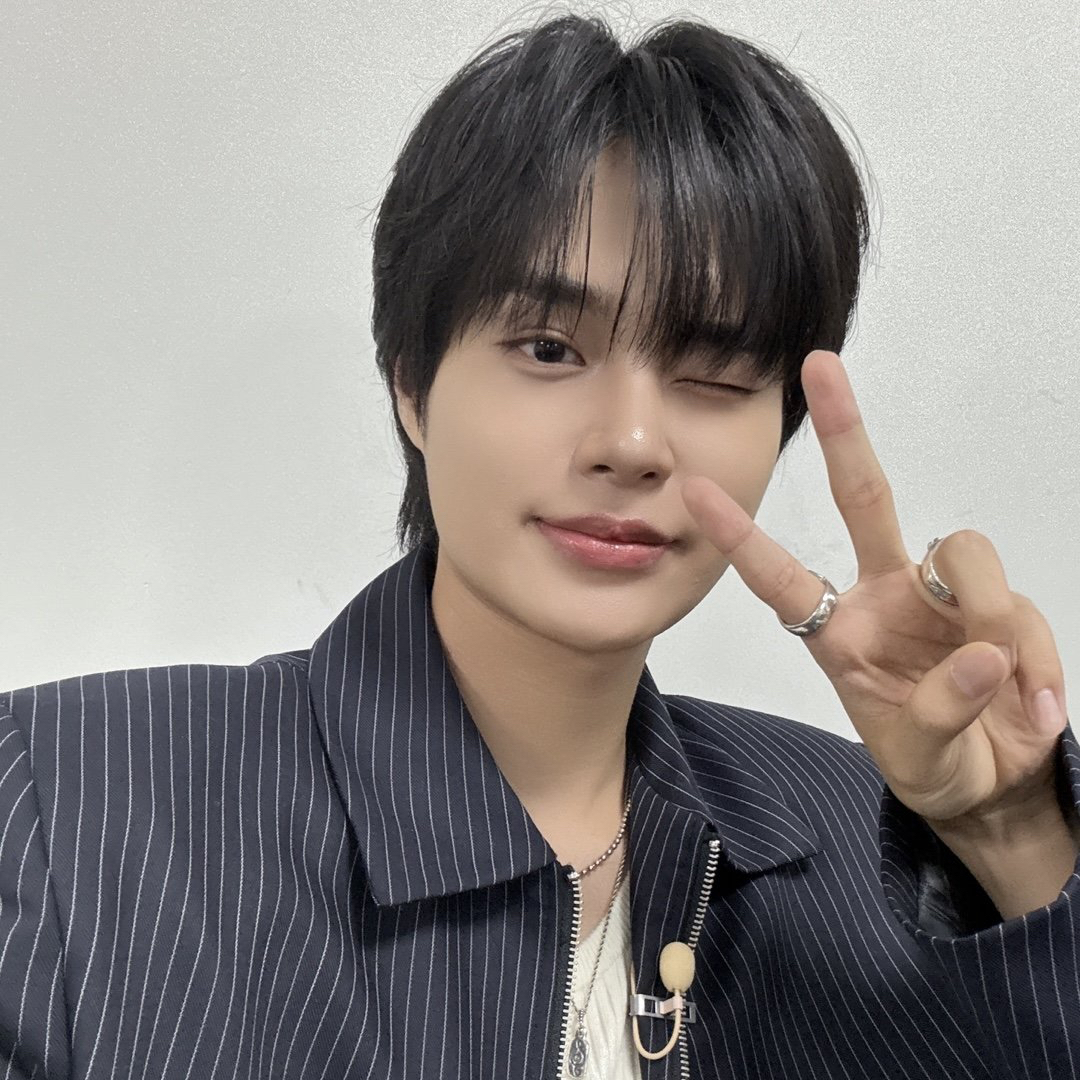 Behind-the-scenes cut of Lee Daehwi (AB6IX)