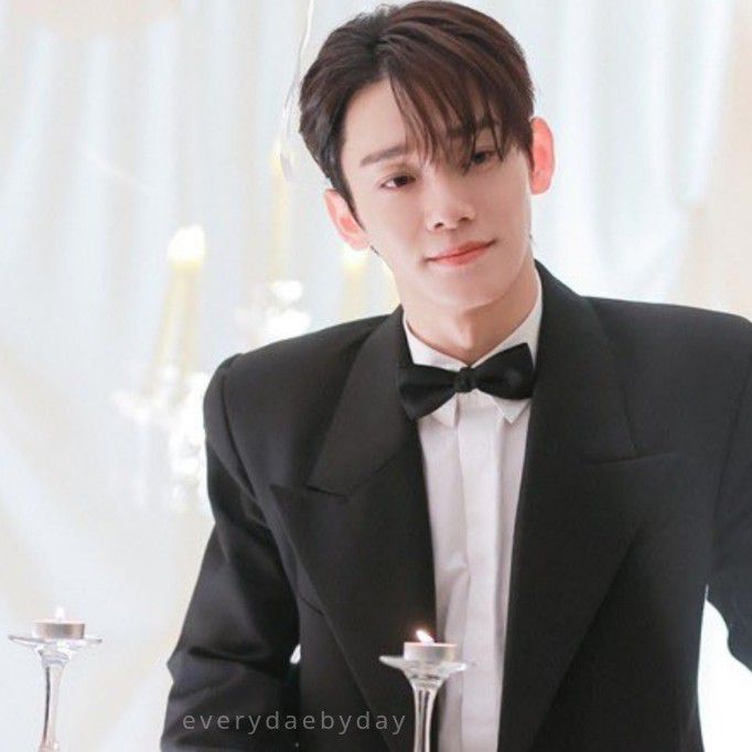 Chen (EXO)的最新活動照片