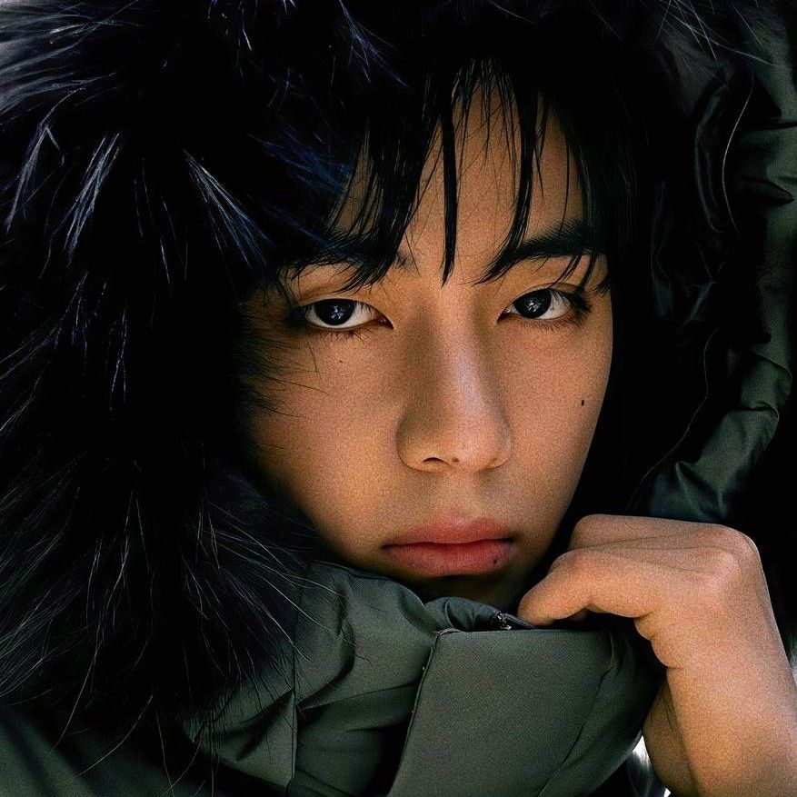 V (BTS)の最近の活動写真