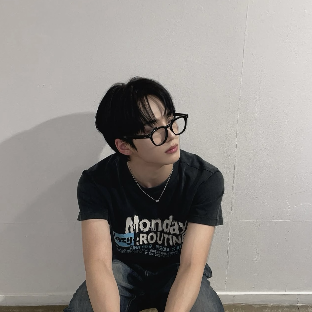 Behind-the-scenes cut of Minjae (Xikers)