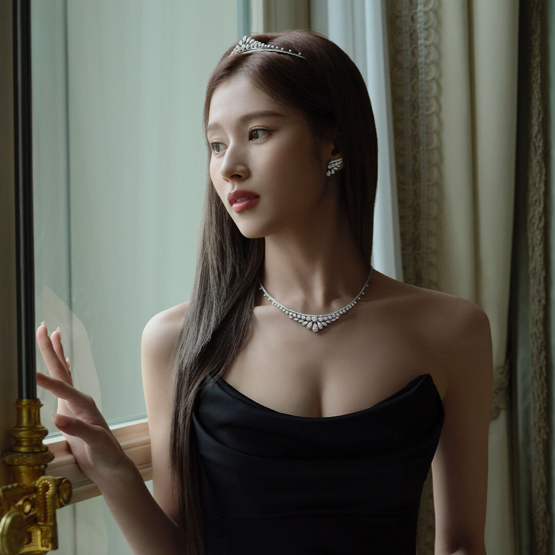 Sana (TWICE)的最新活動照片