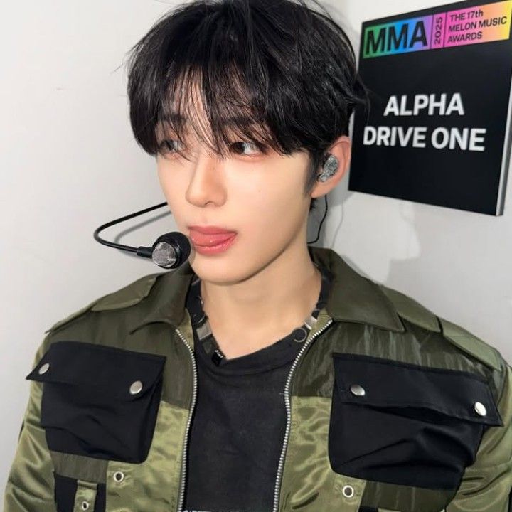 A moment captured by Chung Sanghyeon (ALPHA DRIVE ONE)'s fan