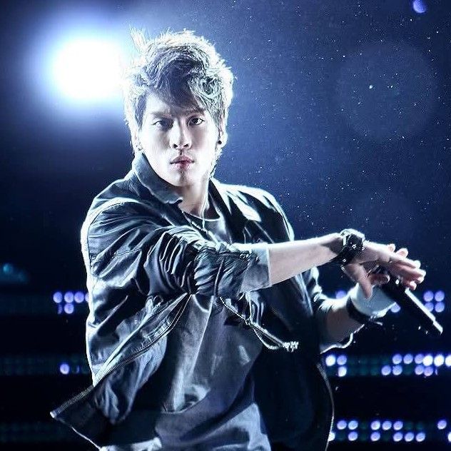 Behind-the-scenes cut of Jonghyun (SHINee)