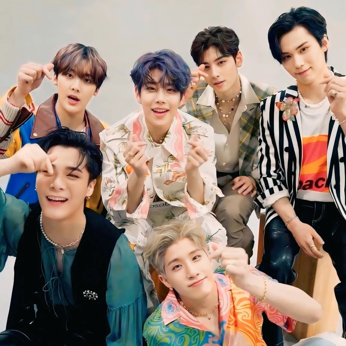 아스트로 최근 활동샷